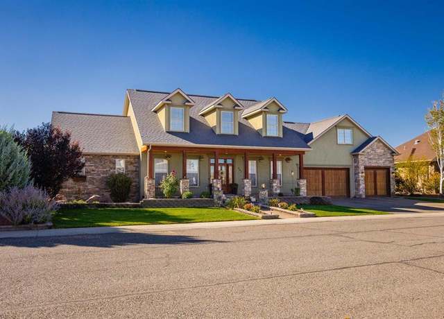 Property at 463 Cobble Dr, Montrose, CO 81403, 5 beds, 3.5 baths