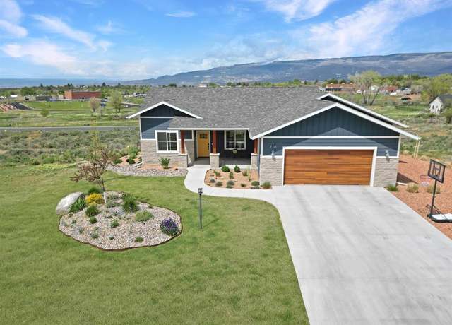 Property at 710 SE Pine St, Cedaredge, CO 81413, 5 beds, 3 baths
