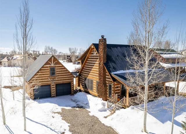 Property at 150 Sandpiper Trl, Gunnison, CO 81230, 3 beds, 2 baths