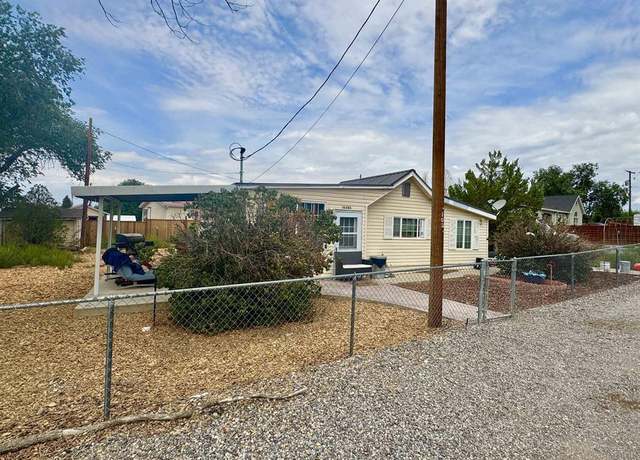 Property at 103 N Grand Ave, Olathe, CO 81425, 2 beds, 1 bath