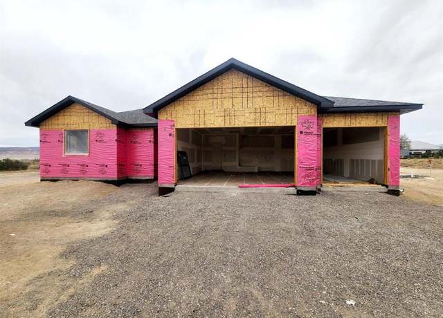 Property at 62774 Jacob Rd, Montrose, CO 81401, 3 beds, 2 baths