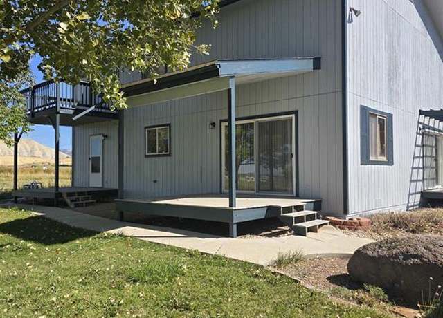 Property at 825 6600 Rd, Montrose, CO 81401, 3 beds, 2 baths