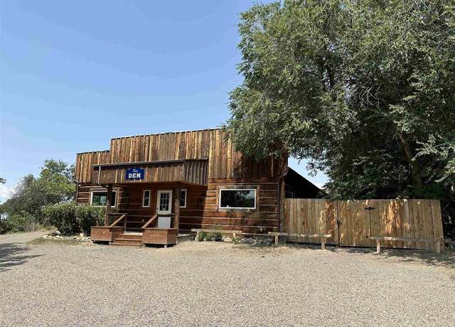 Property at 551 92 Hwy, Crawford, CO 81415, 4 beds, 1 bath