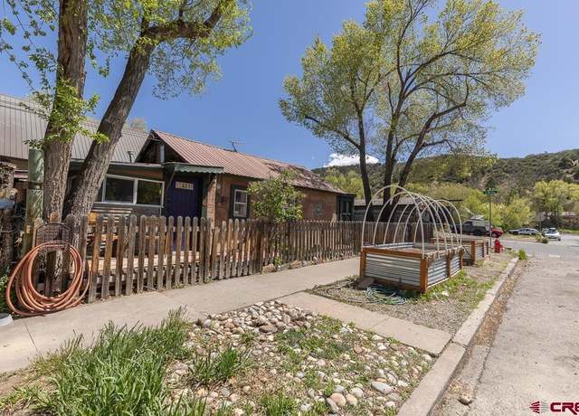 Property at 401 E 8th Ave, Durango, CO 81301, 2 beds, 1 bath