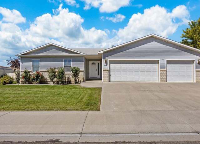 Property at 609 Landon Ct, Grand Junction, CO 81504, 3 beds, 2 baths