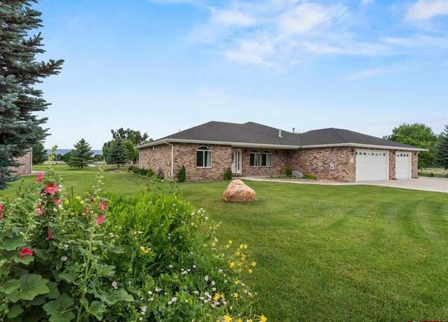 Property at 2908 Paintbrush Way, Montrose, CO 81401, 3 beds, 2.5 baths