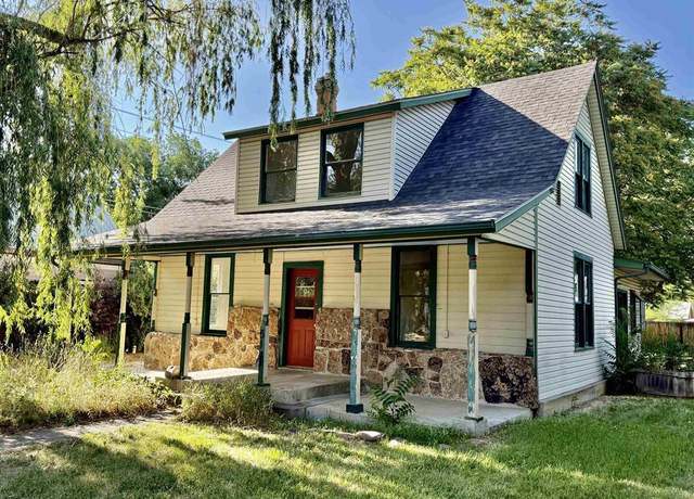 Property at 514 3rd St, Paonia, CO 81428, 3 beds, 2 baths