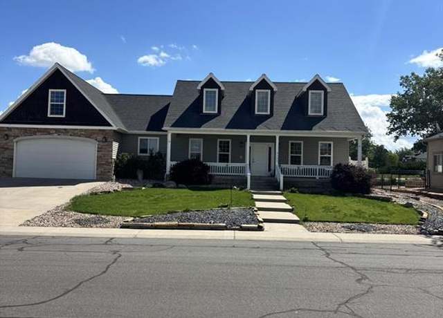 Property at 3161 Silver Fox Dr, Montrose, CO 81401, 3 beds, 2 baths
