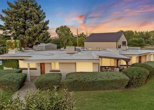 Property at 2262 Broadway, Grand Junction, CO 81507, 3 beds, 2 baths