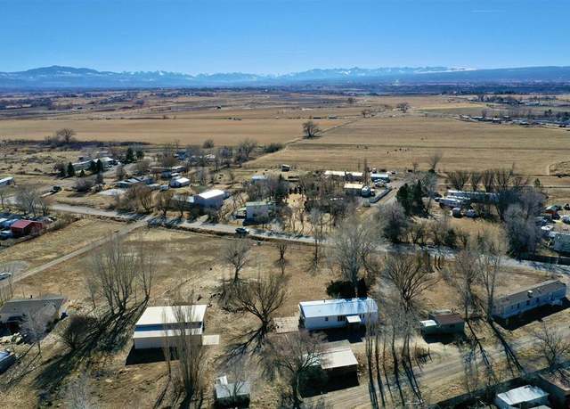 Property at 61225 & 61205 Hillsdale Dr, Montrose, CO 81401, 5 beds, 4 baths