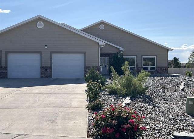 Property at 2601 Peyton Dr, Montrose, CO 81401, 2 beds, 2 baths