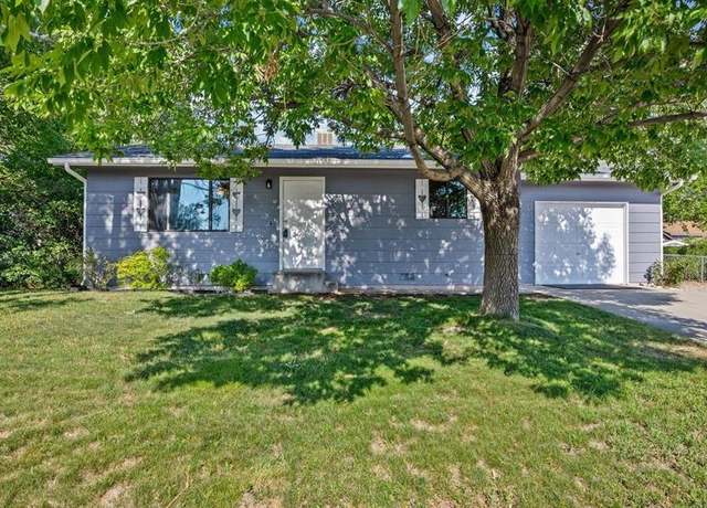 Property at 829 Logan St, Palisade, CO 81526, 2 beds, 1 bath