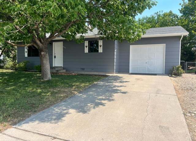 Property at 829 Logan St, Palisade, CO 81526, 2 beds, 1 bath