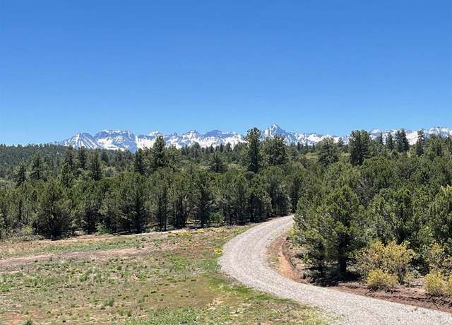Property at 744 Larsen Dr, Montrose, CO 81403