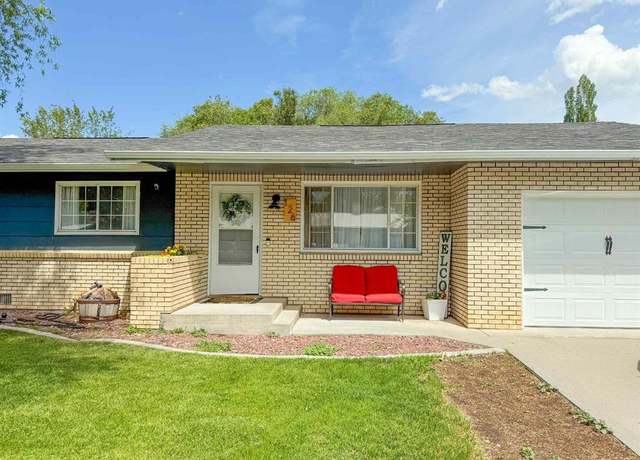 Property at 126 Lark Ln, Montrose, CO 81403, 2 beds, 1 bath