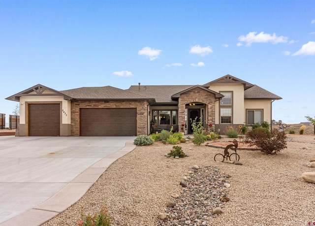 Property at 2433 Hidden Valley Dr, Grand Junction, CO 81507, 4 beds, 2.5 baths