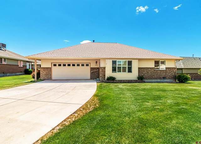 Property at 2520 Balsam Ct, Montrose, CO 81401, 2 beds, 2 baths