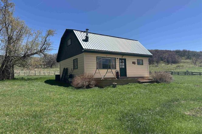 25659 Bear Creek Rd - Photo 8 of 43 25659 Bear Creek Rd