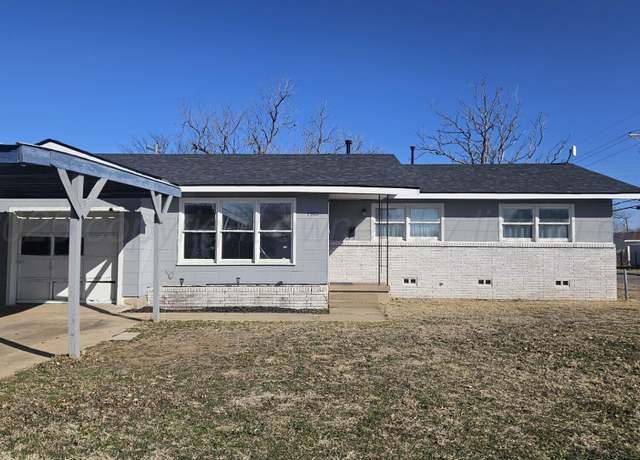 Property at 1900 N Wells St, Pampa, TX 79065, 4 beds, 2 baths