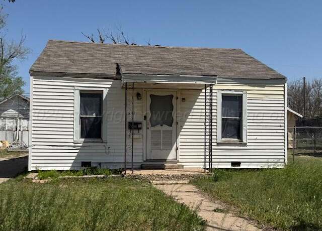 Property at 510 N Dwight St, Pampa, TX 79065, 2 beds, 1 bath