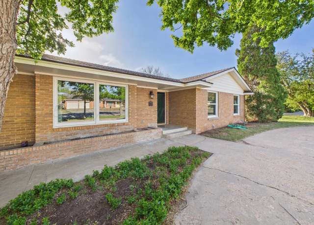 Property at 1922 N Fir St, Pampa, TX 79065, 3 beds, 2 baths