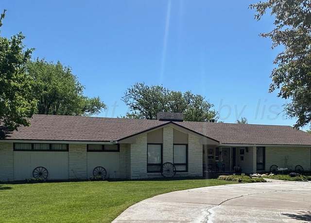 Property at 2712 N Duncan St, Pampa, TX 79065, 5 beds, 4 baths