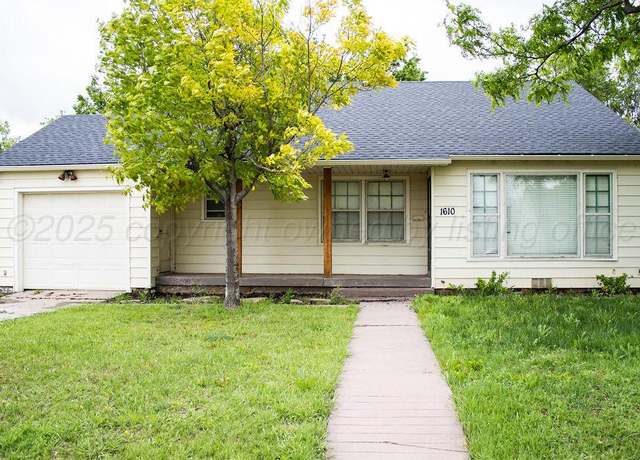 Property at 1610 Williston St, Pampa, TX 79065, 3 beds, 1.5 baths