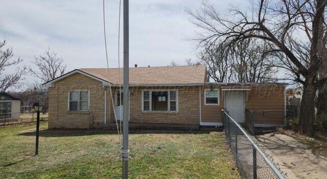 Photo of 319 W Studebaker Ave, Amarillo, TX 79106