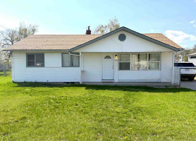 Property at 1541 Jensen St, Pocatello, ID 83201, 4 beds, 1 bath