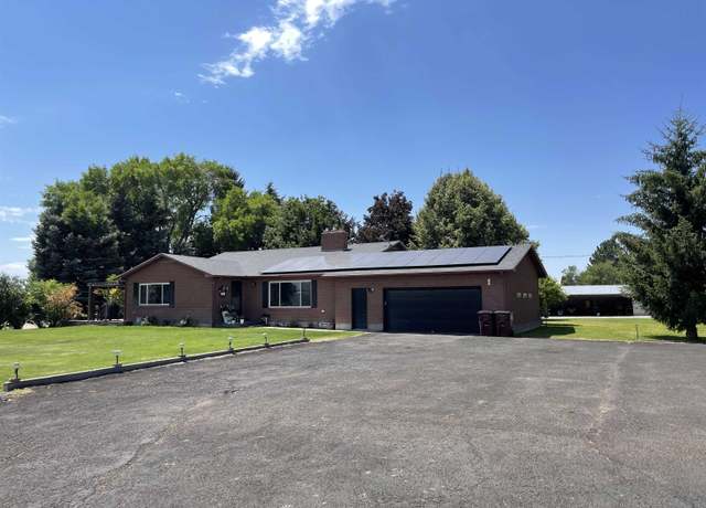 Property at 487 W Hwy 26, Blackfoot, ID 83221, 4 beds, 2.5 baths