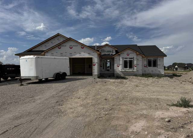 Property at 302 W 320 N, Blackfoot, ID 83221, 6 beds, 3 baths