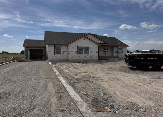 Property at 1576 N 835 E, Shelley, ID 83274, 5 beds, 3 baths