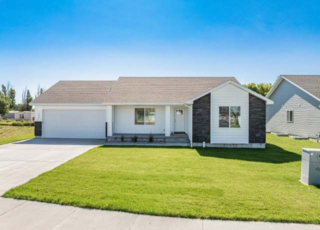 Property at 403 Wind River Dr, Shelley, ID 83274, 4 beds, 2 baths