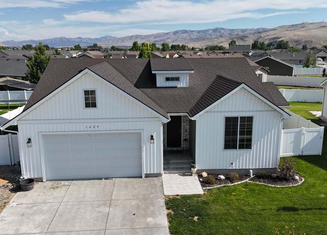 Property at 1629 Petersburg, Chubbuck, ID 83202, 3 beds, 2 baths