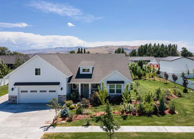 Property at 14861 Berkshire Ave, Pocatello, ID 83202, 4 beds, 2 baths