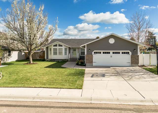 Property at 681 Mathew St, Chubbuck, ID 83202, 5 beds, 3 baths