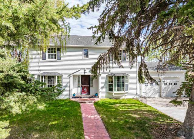 Property at 384 Skyline Dr, Pocatello, ID 83204, 5 beds, 2.5 baths
