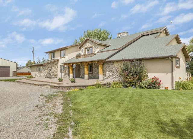 Property at 144 E 400 N, Blackfoot, ID 83221, 8 beds, 5.5 baths