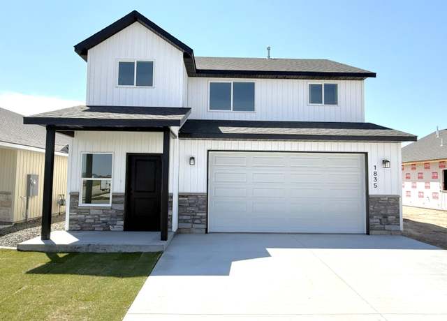 Property at 1835 Brynwood Ave, Chubbuck, ID 83202, 3 beds, 2.5 baths