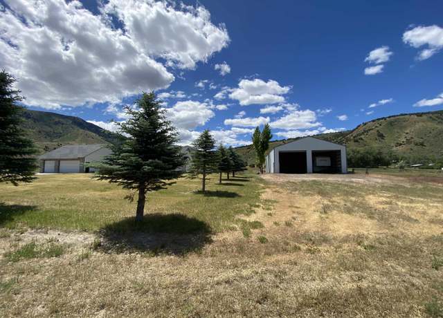 Property at 7455 W Portneuf Rd, Pocatello, ID 83204, 3 beds, 2.5 baths
