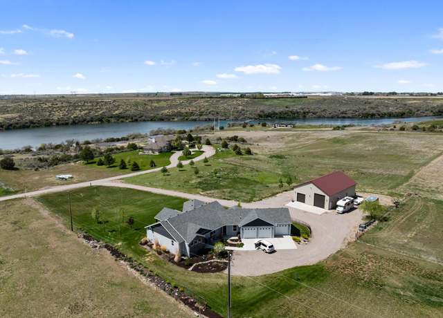 Property at 3123 Willow, American Falls, ID 83211, 3 beds, 2 baths