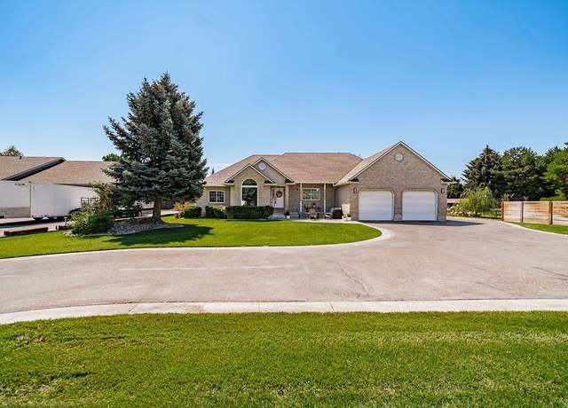 Property at 706 Thicket Way, Idaho Falls, ID 83404, 5 beds, 3 baths