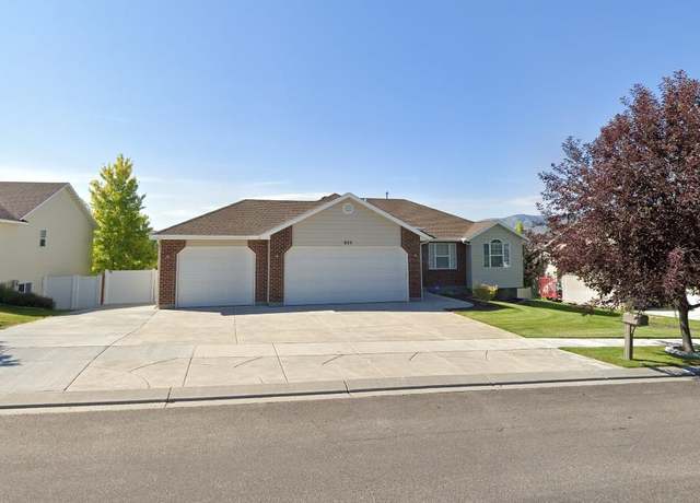 Property at 825 Marinus Ln, Pocatello, ID 83201, 6 beds, 3 baths