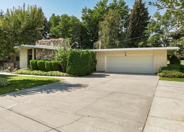 Property at 2929 Teeples Dr, Blackfoot, ID 83221, 3 beds, 2 baths