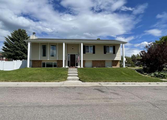 Property at 1762 Delmar St, Pocatello, ID 83201, 4 beds, 3 baths