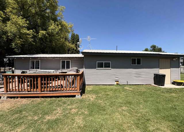 Property at 150 N 6 W, Aberdeen, ID 83210, 6 beds, 3 baths
