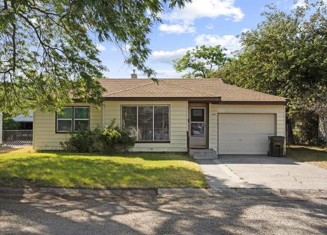 Property at 1201 Sunset Ave, Blackfoot, ID 83221, 2 beds, 1 bath