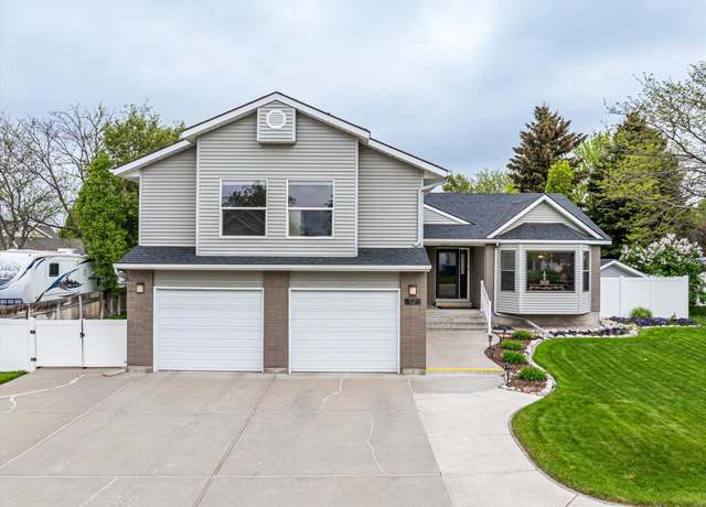 Property at 2234 Elmore St, Pocatello, ID 83201, 4 beds, 2.5 baths