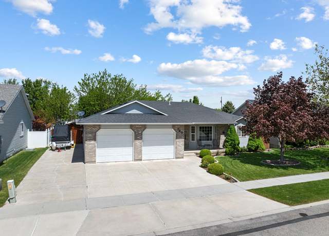 Property at 780 Redman St, Chubbuck, ID 83202, 5 beds, 3 baths