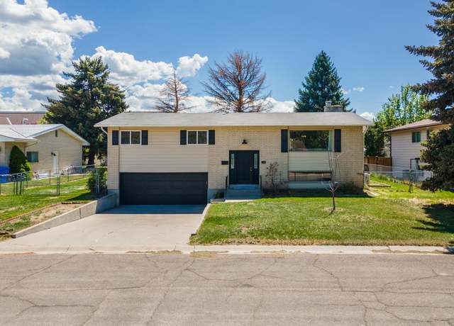 Property at 41 Creighton St, Pocatello, ID 83201, 4 beds, 2 baths